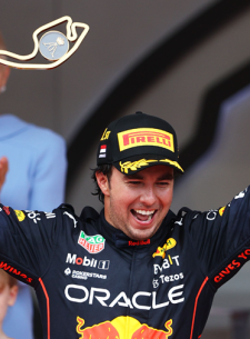 Sergio Perez Continuă la Red Bull până în 2026: O Decizie Strategică pentru Viitor