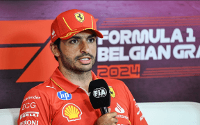 Carlos Sainz: O Alegere Dificilă în Sezonul Actual de Formula 1