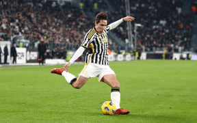 Tottenham Hotspur Pregătește Transferul lui Federico Chiesa de la Juventus