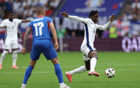 Manchester United: Dan Ashworth Prioritizează Contractul lui Kobbie Mainoo