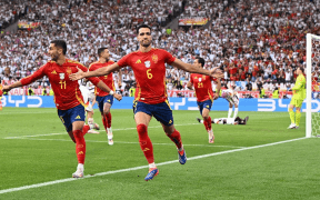 Merino Trimite Spania în Semifinalele Euro 2024 cu O Ultimă Lovitură de Cap