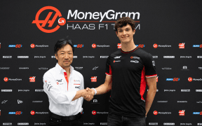 Formula 1: Tânărul Pilot Britanic Oliver Bearman Debutează Cu Mari Speranțe Pentru Viitor