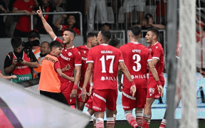 Dinamo Surclasează Petrolul cu 4-1 în Superligă: Victorie Impresionantă pe Arcul de Triumf