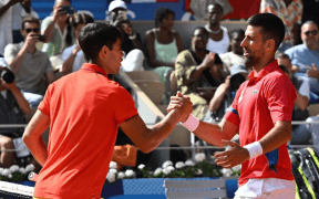 Sinner Apreciază Meciul Istoric dintre Alcaraz și Djokovic: O Finală Olimpică Memorabilă