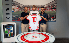 Bobby Clark Părăsește Liverpool pentru Red Bull Salzburg într-un Transfer de £10M