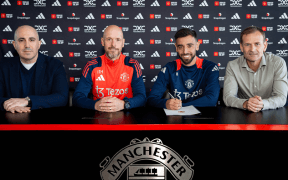 Bruno Fernandes Semnează un Nou Contract cu Manchester United: Lovitură Majoră înainte de Debutul Sezonului