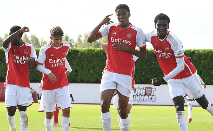 Chido Obi Martin: Prolificul Atacant de 16 Ani de la Arsenal Vrea la Manchester United 27 Chido Obi Martin: Prolificul Atacant de 16 Ani de la Arsenal Vrea la Manchester United