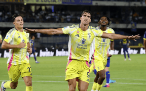 Juventus Strălucește în Serie A: Vlahovic și Savona Aduc Victoria împotriva Veronei