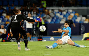 Napoli Revine Spectaculos sub Comanda lui Antonio Conte: Victorie Clară cu 3-0 împotriva Bolognei