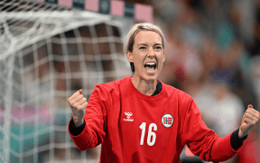 Norvegia și Franța Se Califică în Finala Olimpică de Handbal Feminin după Victorii Dramatice