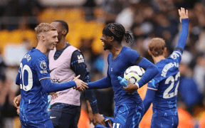 Chelsea Uimește Sub Conducerea lui Enzo Maresca: Festival de Goluri pe Molineux