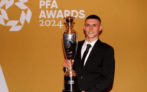 Phil Foden și Cole Palmer: Eroii Sezonului în Fotbalul Englez