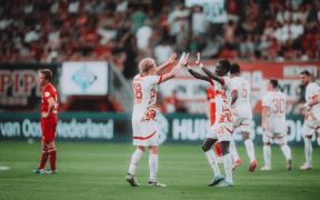 Red Bull Salzburg Avansează Spre Play-off-ul Champions League după O Remiză Spectaculoasă cu Twente