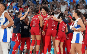 SUA Cucerește A Opta Medalie de Aur Consecutivă la Turneul Olimpic de Baschet Feminin, după Un Succes La Limită împotriva Franței