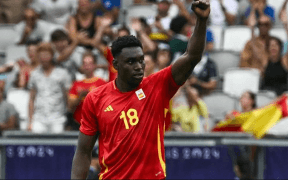 Samu Omorodion: Noul Atacant în Ofensiva lui Chelsea pentru Noul Sezon Premier League