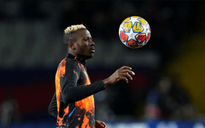 Transferuri Explozive pe Ultima Suta de Metri: Osimhen, Lukaku, Lookman și Dybala Își Schimbă Echipele