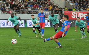 FCSB Revine în Forță: Victorie Importantă împotriva Echipei UTA și Ascensiune în Clasamentul Superliga