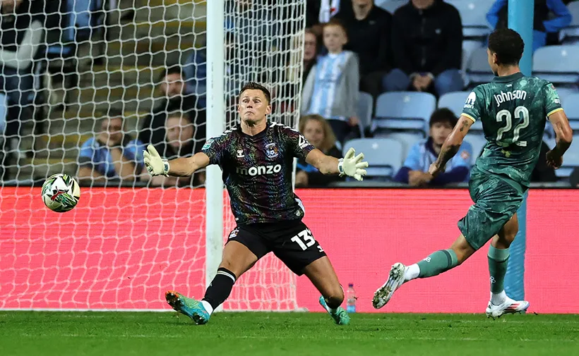 Tottenham Câștigă Dramatic cu Coventry în Cupa Ligii Angliei, Grație Unui Gol Marcat în Prelungiri 26 Tottenham Câștigă Dramatic cu Coventry în Cupa Ligii Angliei, Grație Unui Gol Marcat în Prelungiri