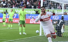 VfB Stuttgart Obține Un Egal Dramatic în Prelungirile Meciului cu Wolfsburg: Controverse și Decizii VAR la Fiecare Pas
