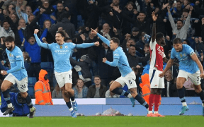 Manchester City Salvează un Egal Dramatic cu Arsenal în Ultimul Minut!