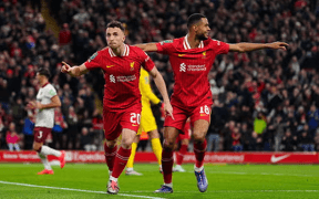 Liverpool și Arsenal Strălucesc în Cupa Ligii: Goluri Sclipitoare și Performanțe Impresionante
