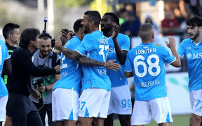 Napoli Zdrobește Cagliari, cu Lukaku și Kvaratskhelia în Formă Maximă și Meret Strălucind între Buturi