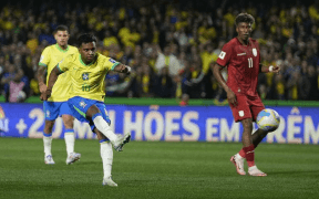 Brazilia Revine cu Dificultate în Cursa pentru Cupa Mondială 2026: Victorie Chinuită împotriva Ecuadorului