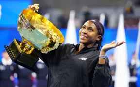 Coco Gauff Câștigă China Open 2024 și Își Continuă Ascensiunea Impresionantă în Tenis