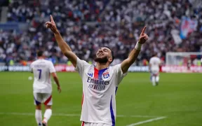 Lyon și Auxerre Remizează în Ligue 1: Mikautadze Strălucește, dar Oaspeții Obțin Un Punct Prețios