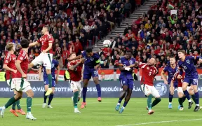 Dumfries Salvează Olanda Aflată în 10 oameni! Meci Dramatic cu Ungaria în Nations League