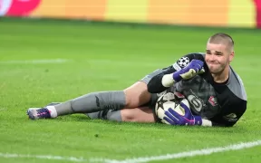 Lucas Chevalier, Portarul care Atrage Atenția Marilor Cluburi: Manchester City și Newcastle Se Luptă pentru Semnătura Sa