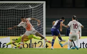Verona Se Impune cu 3-2 Împotriva Romei Într-un Duel Spectaculos