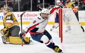 Alex Ovechkin Strălucește cu al 31-lea hat-trick: Recorduri Istorice în NHL