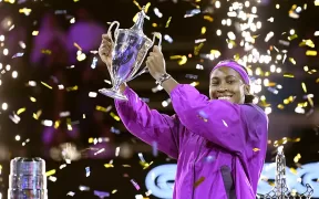 Coco Gauff Cucerește Titlul WTA Finals în Riyadh: Un Spectacol Istoric de Anduranță și Tenacitate