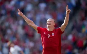 Patru Stele ale Meciurilor Internaționale: Performanțe Remarcabile în Fotbalul Mondial
