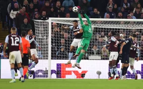 Aston Villa și Juventus Se Anulează Reciproc într-un Spectaculos 0-0 pe Villa Park