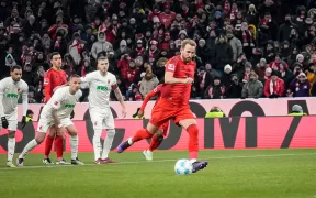 Harry Kane Strălucește cu Un Hat-Trick: Bayern Se Distanțează în Bundesliga