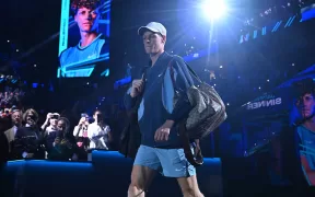 Jannik Sinner și Taylor Fritz Avansează în Semifinalele ATP Finals