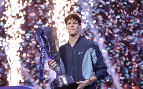 Jannik Sinner, Primul Italian Campion ATP Finals! Victorie Memorabilă pe Teren Propriu, fără Set Pierdut