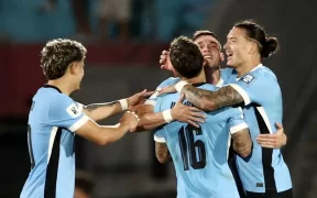 Uruguay Triumfă Dramatic în Fața Columbiei, 3-2, în Preliminariile Cupei Mondiale