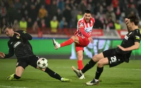 Steaua Roșie Triumfă Categoric împotriva lui VfB Stuttgart