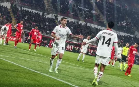 AC Milan Câștigă În Fața Monzei Printr-un Gol Decisiv al lui Reijnders
