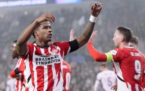 PSV Eindhoven Obține Prima Victorie în Champions League: 4-0 cu Girona într-un Meci Spectaculos