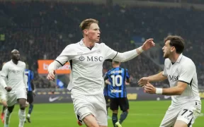 Inter și Napoli Remizează într-un Duel Dramatic: Egal Spectaculos și Tensiuni pe San Siro