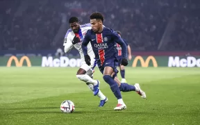 PSG Își Consolidează Supremația în Ligue 1 cu O Victorie Spectaculoasă Împotriva lui Olimpique Lyon