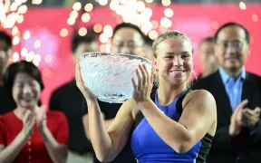 Diana Shnaider: Sezon de Excepție cu Patru Titluri WTA și Ascensiune către Top 10 Mondial