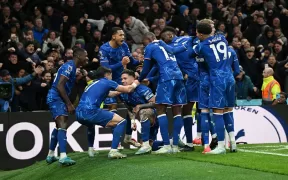 Chelsea Învinge Tottenham cu 4-3 într-un Derby Spectaculos din Premier League