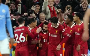 Liverpool Își Consolidează Supremația: Victorie Clară împotriva Campioanei Manchester City