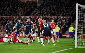 Nottingham Forest Triumfă Dramatic împotriva lui Aston Villa: Gol Decisiv Înscris de Anthony Elanga în Prelungiri
