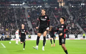 Eintracht Frankfurt Continuă Seria Victoriilor cu Un Triumf Categoric împotriva lui Heidenheim